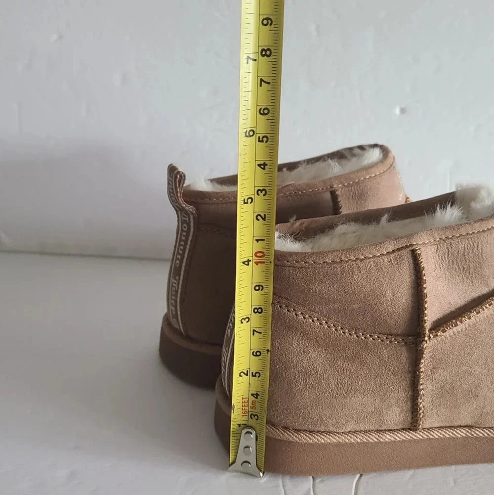 Juicy Couture brown crop boots sz.7 fabric